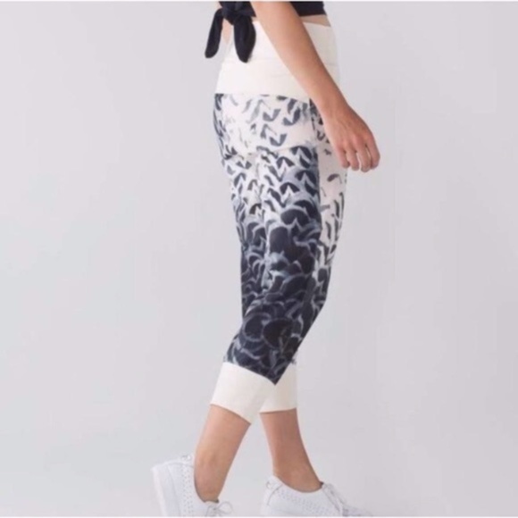 lululemon dance to yoga pant